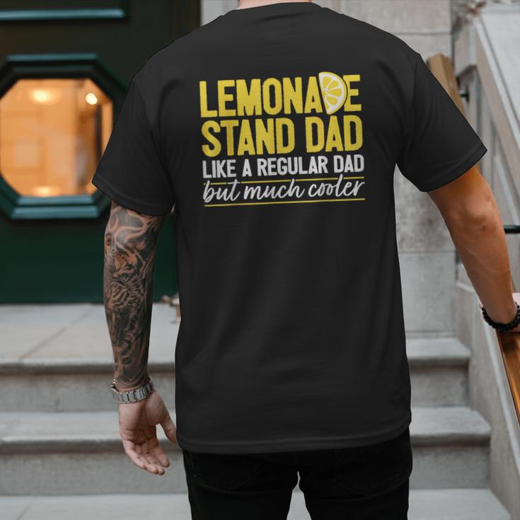 Family Lemonade Stand Dad Men's Back Print T-Shirt Family Lemonade Stand Dad Men's Back Print T-Shirt