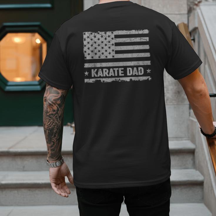 Karate Dad America US Flag Patriot Vintage Men's Back Print T-Shirt Karate Dad America US Flag Patriot Vintage Men's Back Print T-Shirt