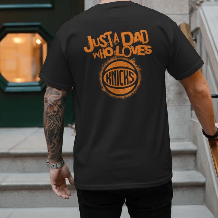 NBA New York Knicks Father's Day Just A Dad Who Loves Men's Back Print T-Shirt NBA New York Knicks Father's Day Just A Dad Who Loves Men's Back Print T-Shirt