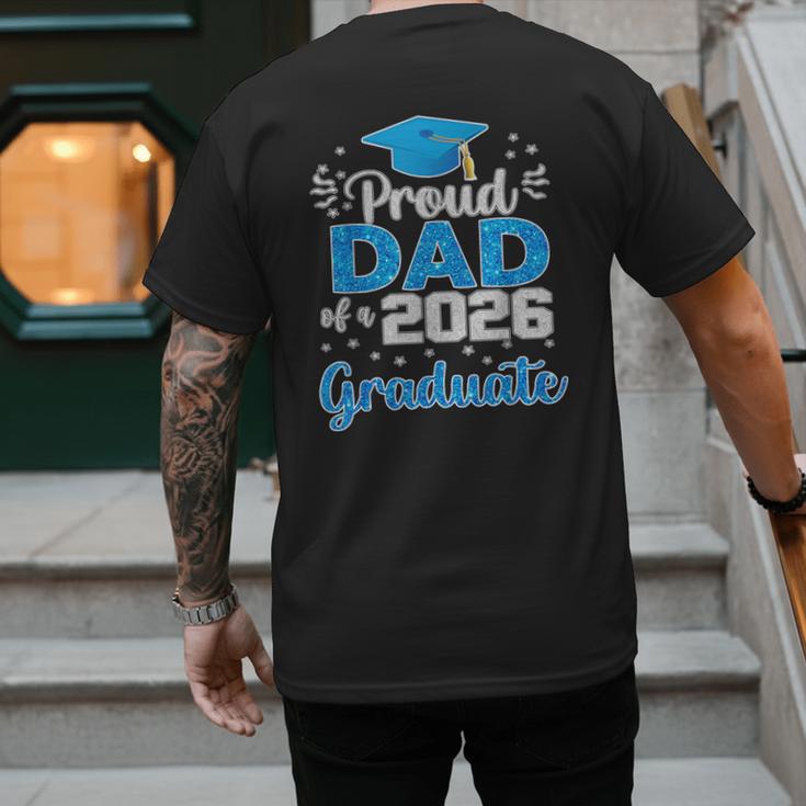 Proud Dad Of a Class Of 2026 Graduate Senior 2026 Men's Back Print T-Shirt