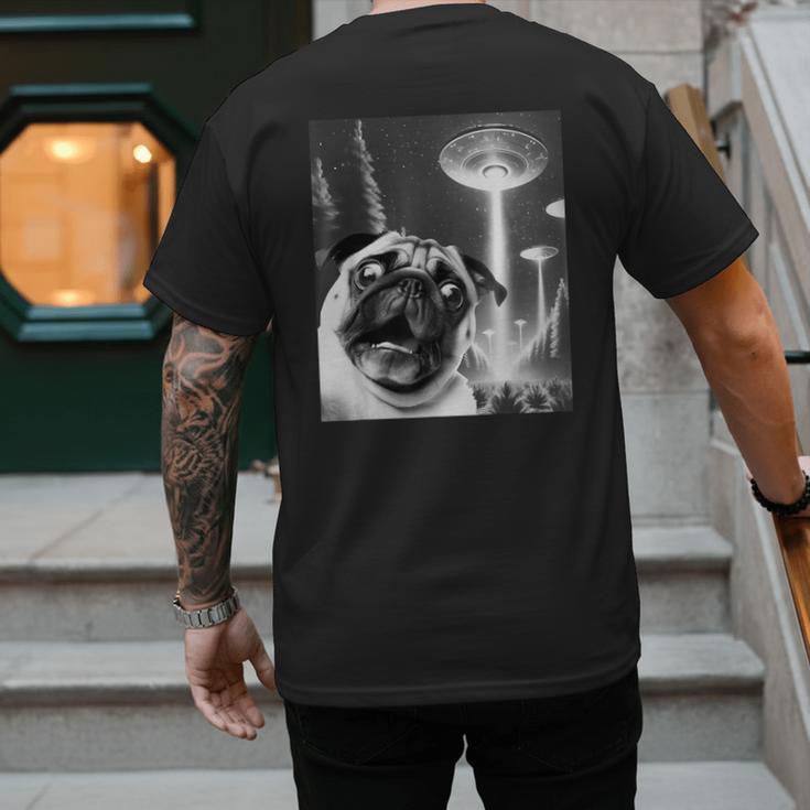 Pug Alien UFO Taking a Selfie Dog Mom Dad Men's Back Print T-Shirt