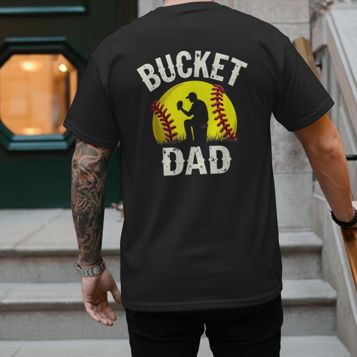 Retro Daddy Bucket Dad Softball Girl Men's Back Print T-Shirt