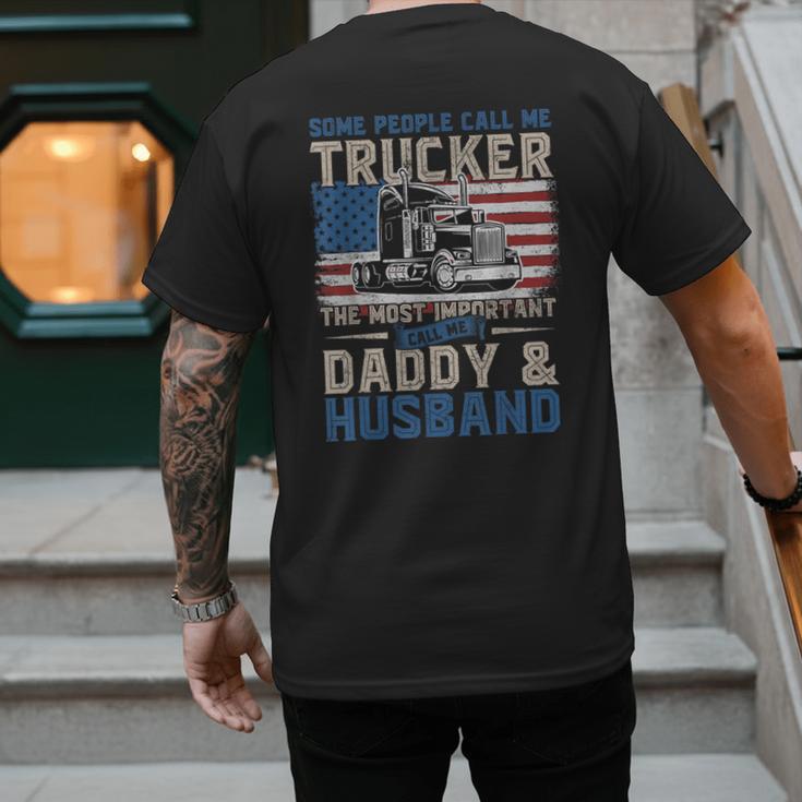 Semi Truck Driver Trucker Daddy Husband US American Flag Men's Back Print T-Shirt