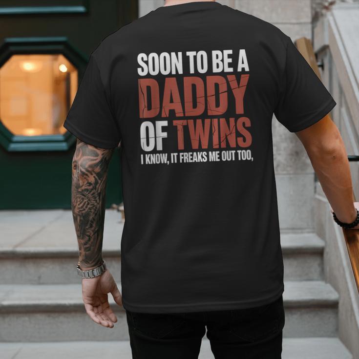 Soon To Be Dad Twins Fatherhood Pregnancy Announcement New D Men's Back Print T-Shirt