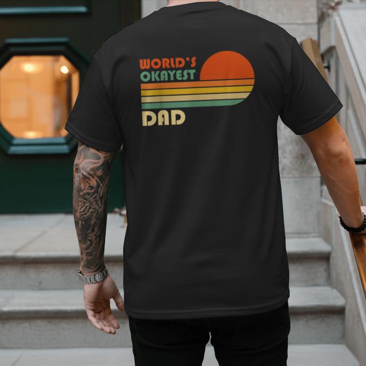 World's Okayest Dad Father Retro Vintage Men's Back Print T-Shirt World's Okayest Dad Father Retro Vintage Men's Back Print T-Shirt