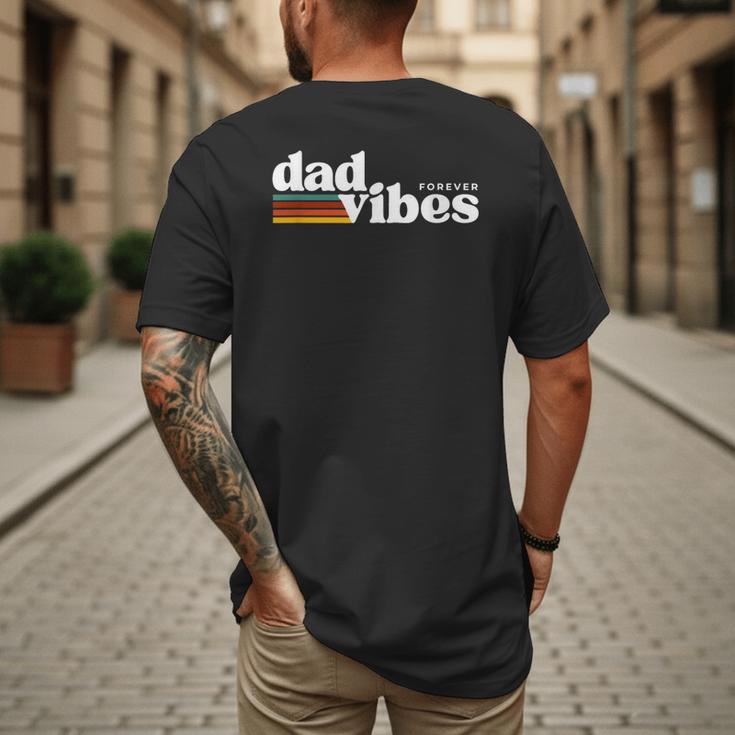 Dad-Vibes Forever Father Retro Vintage Men's Back Print T-Shirt