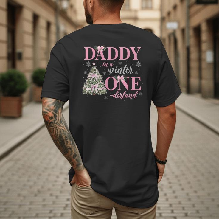 Daddy In a Winter Onederland Birthday Girl Christmas Tree Men's Back Print T-Shirt