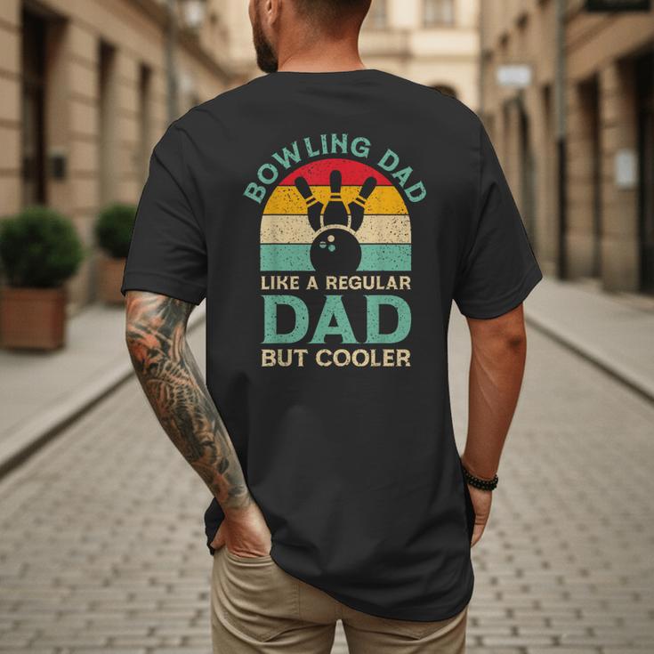 Fathers Day Bowling Dad For Bowling Player Dad Men's Back Print T-Shirt