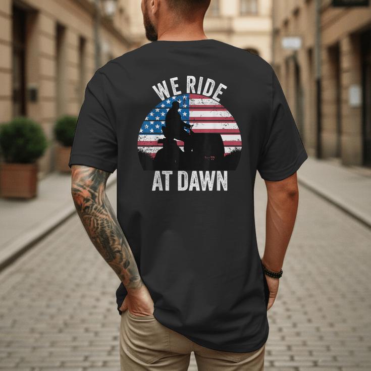 We Ride At Dawn Lawnmower Lawn Mowing Dad Vintage Men Men's Back Print T-Shirt We Ride At Dawn Lawnmower Lawn Mowing Dad Vintage Men Men's Back Print T-Shirt