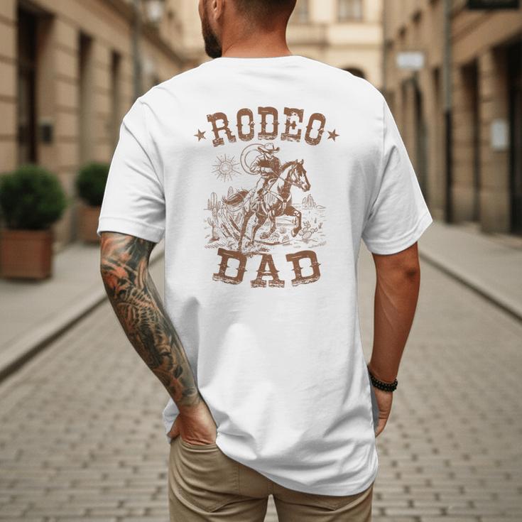 Rodeo Dad Western Cowboy Daddy Family Matching Father's Day Men's Back Print T-Shirt