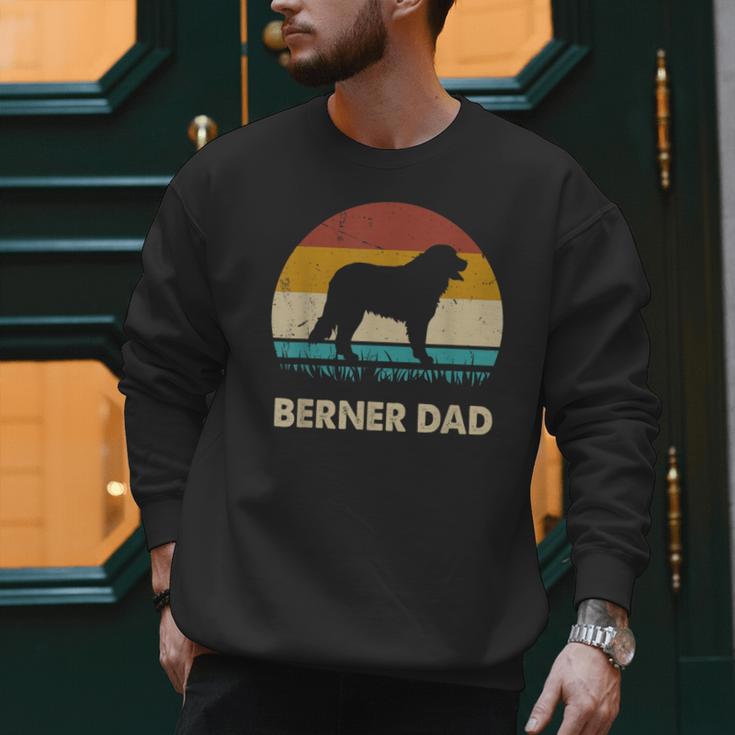 Berner Dad For Men Bernese Mountain Dog Vintage Dad Men Sweatshirt