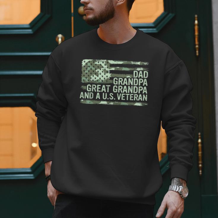 Dad Grandpa Great Grandpa Veteran Fathers Day Great Grandpa Men Sweatshirt