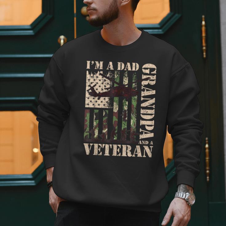 Grandpa Veteran Fathers Day Dad Veteran Camo American Flag Men Sweatshirt