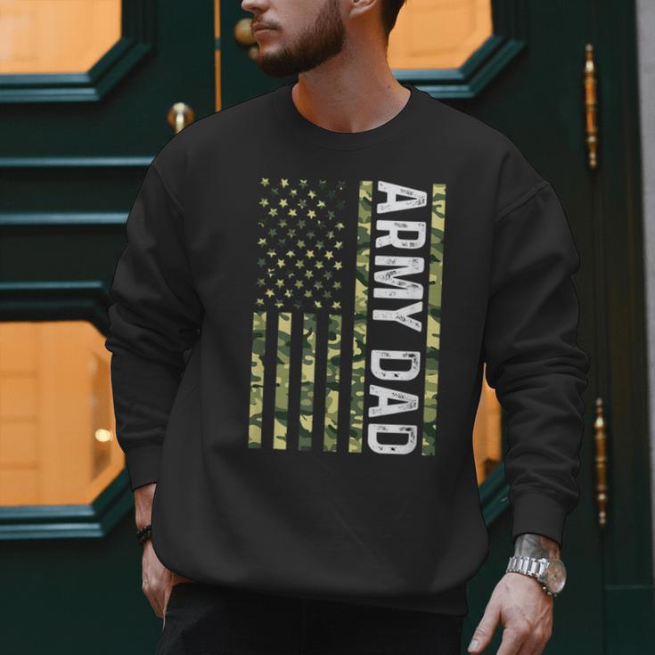 Proud Army Dad United States USA Flag For Father's Day Men Sweatshirt