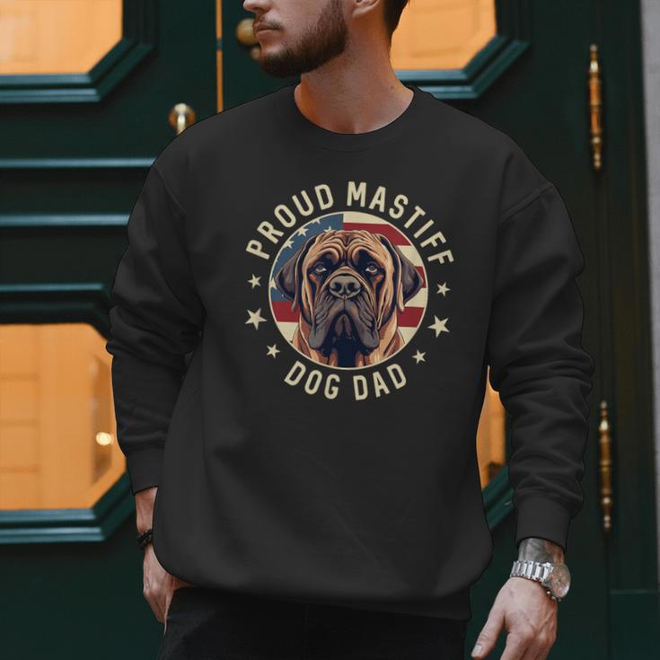 Proud Mastiff Dad American Flag Patriotic Mastiff Dad Men Sweatshirt