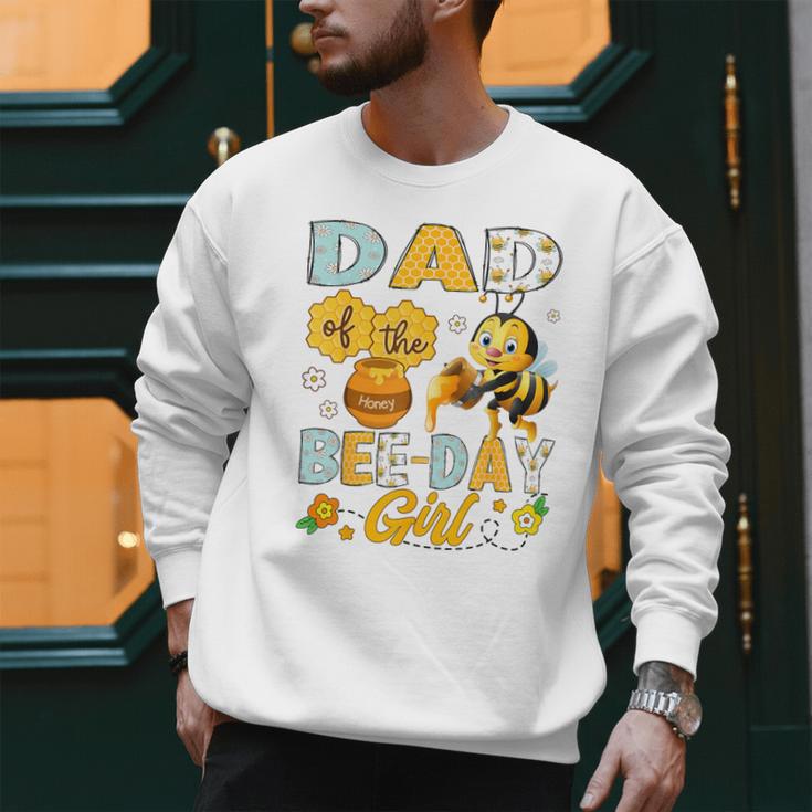 Dad Of The Bee-Day Girl Bee Birthday Party Men Sweatshirt