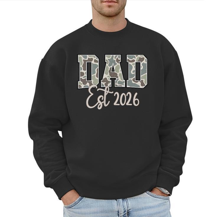 Dad Est 2026 Camo Old School Men Father's Day Dada Men Sweatshirt