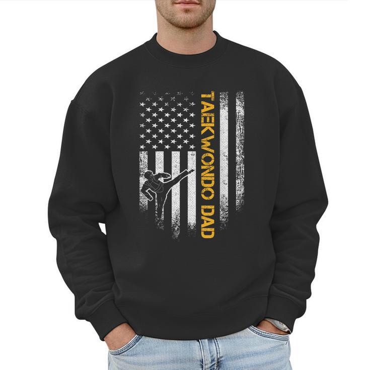 Vintage USA Flag Korea Taekwondo Training Dad Silhouette Men Sweatshirt