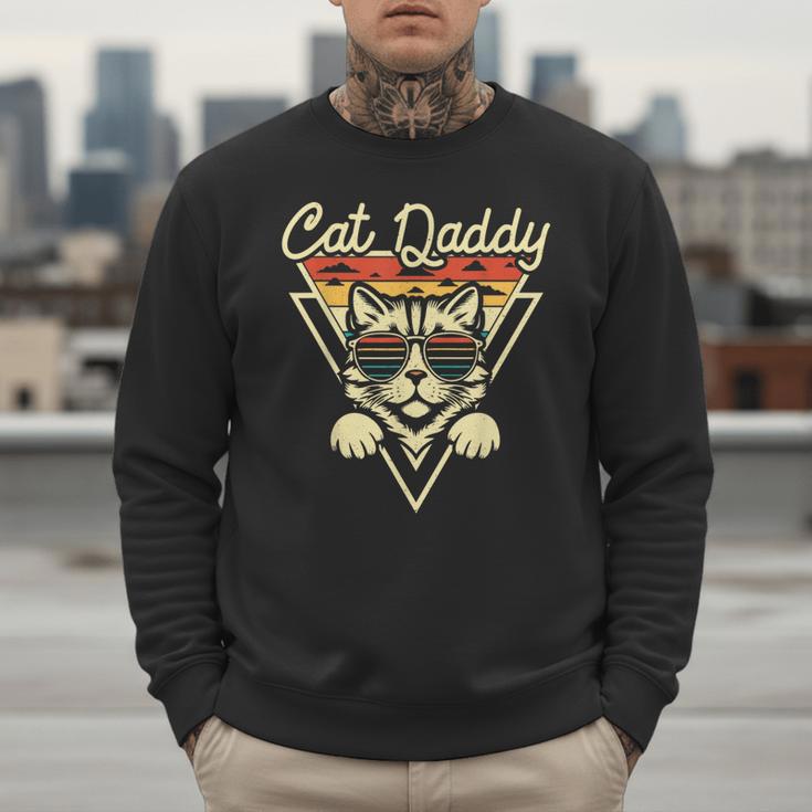 Cat Daddy Retro Sunglasses Cat Fur Dad Papa Vintage Cat Dad Men Sweatshirt