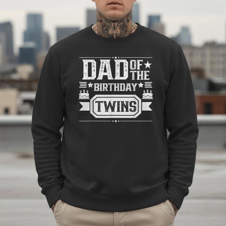 Dad Of The Birthday Twins Cute Twin Celebrate Father Daddy Men Sweatshirt