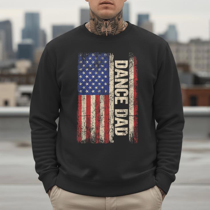 Dance Dad US American Flag Shirt Dancer Dancing Father Men Men Sweatshirt