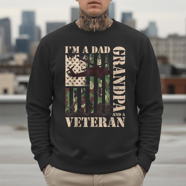 Grandpa Veteran Fathers Day Dad Veteran Camo American Flag Men Sweatshirt