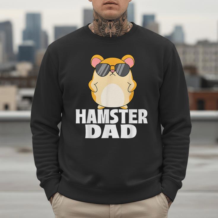 Hamster Dad Father's Day Animal Whisperer Rodent Lover Men Sweatshirt
