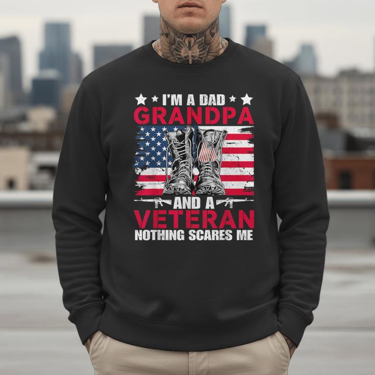 I'm A Dad Grandpa And Veteran Papa Grandpa Fathers Day Men Men Sweatshirt