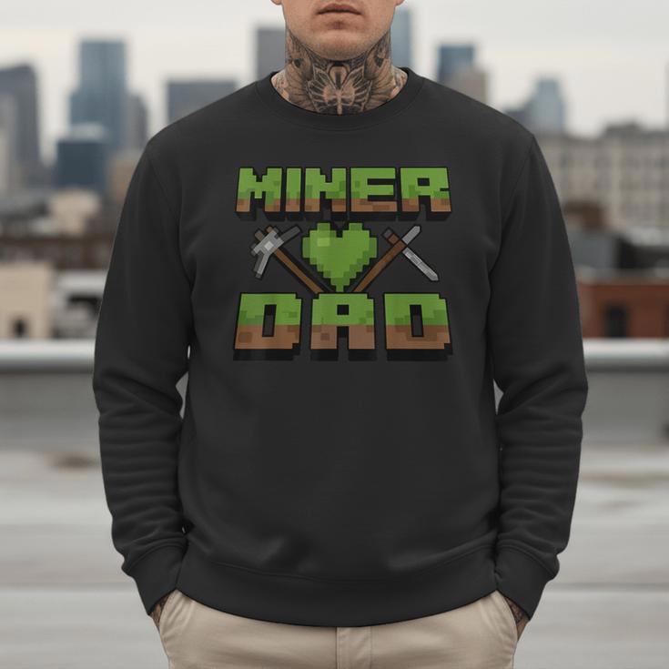 Miner Dad Birthday Boy Party Video Gamer Pixel Men Sweatshirt