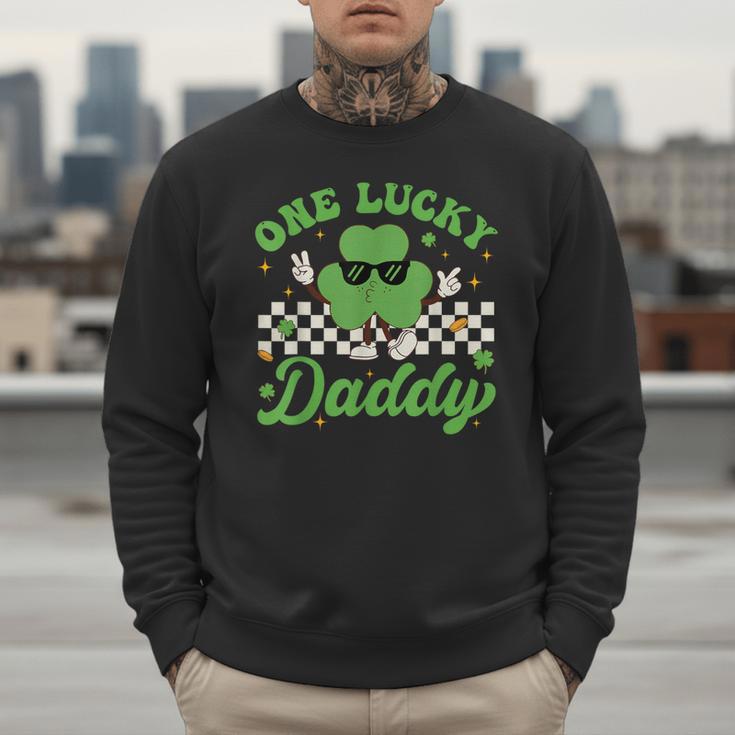 One Lucky Daddy St Patricks Day Dad Father Men Sweatshirt