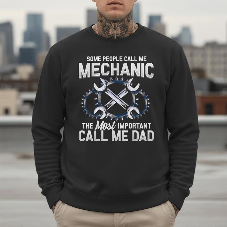 Tee Styley Mechanic Dad Novelty Small Men Sweatshirt Tee Styley Mechanic Dad Novelty Small Men Sweatshirt