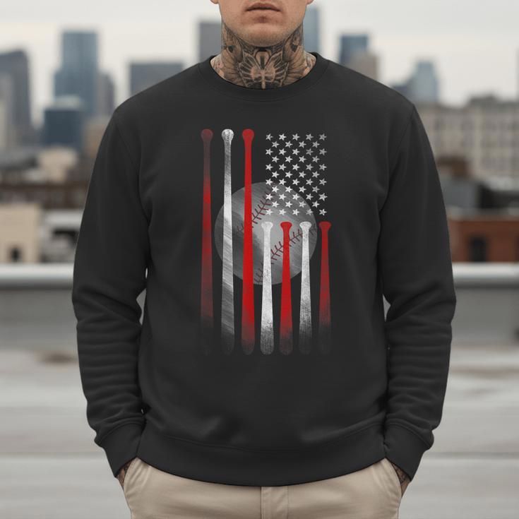 Vintage Baseball American Flag Classic Fit Tee For Dad And Mom Men Sweatshirt