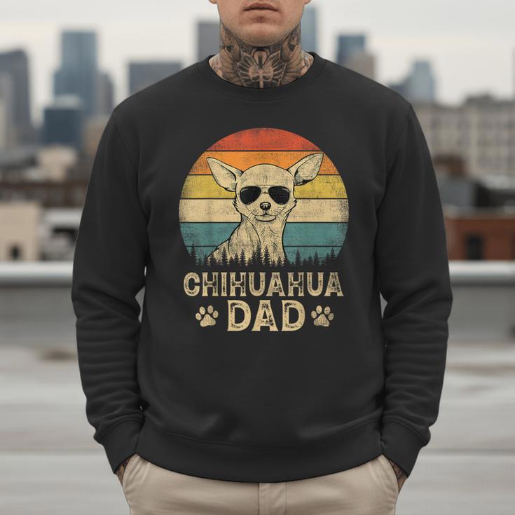 Vintage Chihuahua Dad Dog Lovers Father's Day Tee Men Sweatshirt