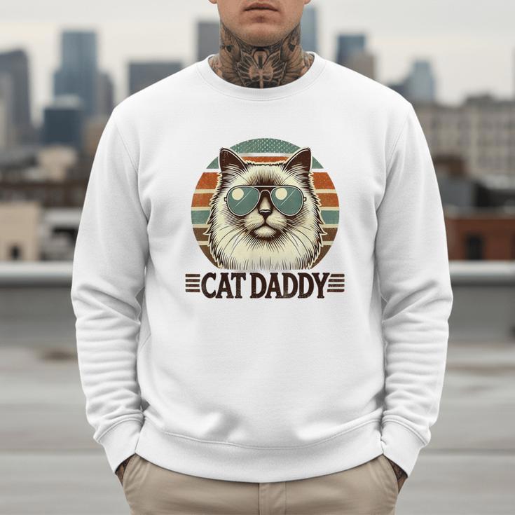 Cat Daddy Cool Ragdoll Cat Father's Day Retro Cat Dad Men Sweatshirt