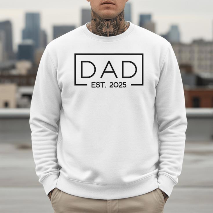 Dad 2025 Father 2025 Dad Since 2025 Dad Est 2025 Men Sweatshirt