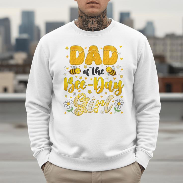 Dad Of The Bee Day Girl Flower Birthday Family Matching Men Sweatshirt