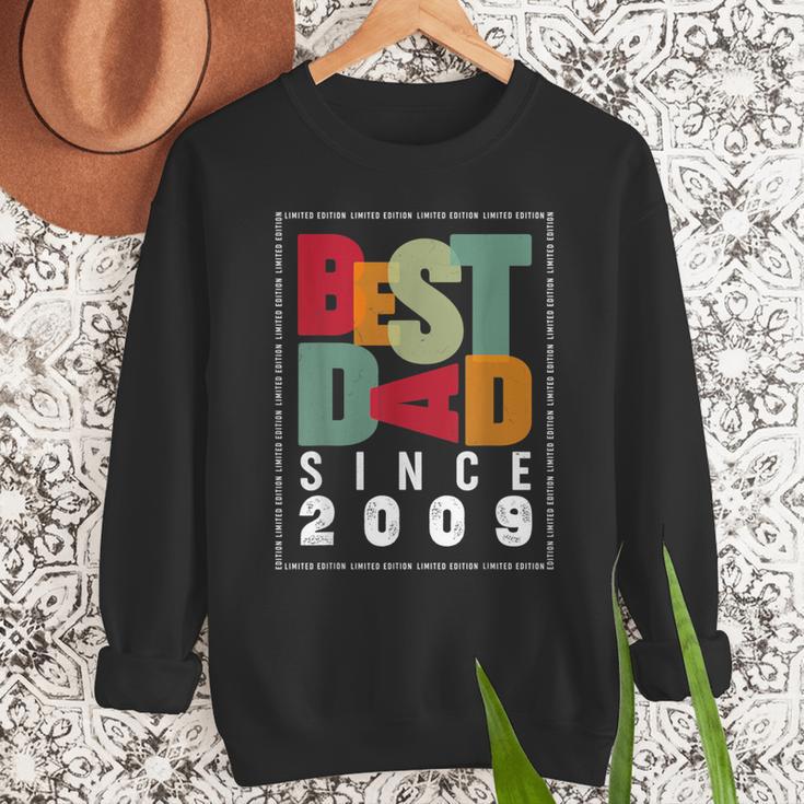 Best Dad Since 2009 Fathers Day Retro Vintage Men Sweatshirt