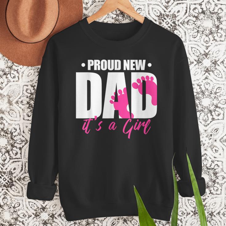 Cool Parent Apparel Proud New Dad It's A Girl Classic Fit Short Sleeve Crew Neck T-Shirt Small Men Sweatshirt