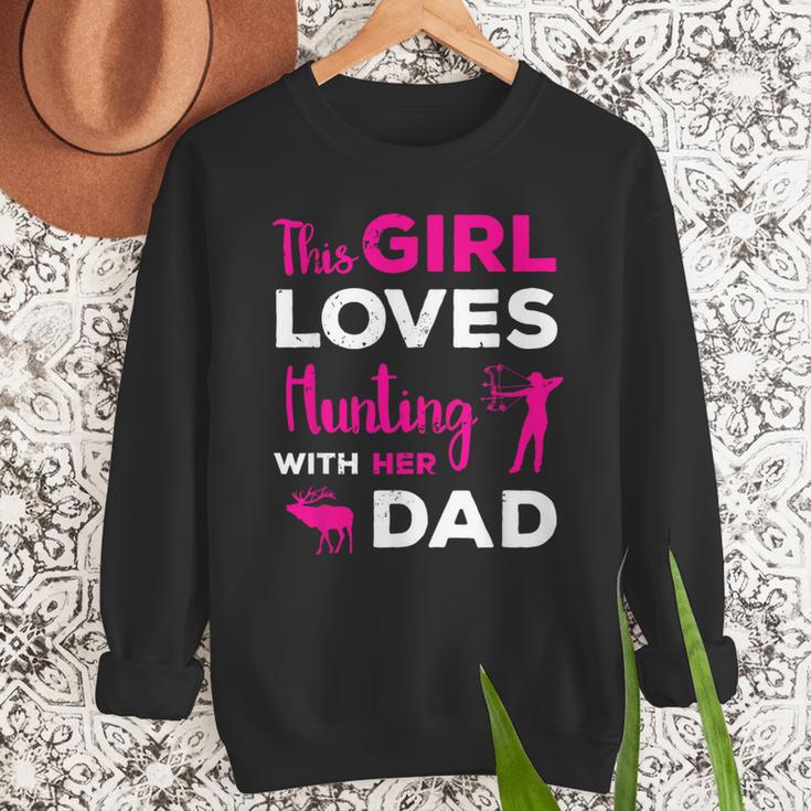 Cute Girls Hunting Dad Daughter Hunting Buddy Hunter Men Sweatshirt