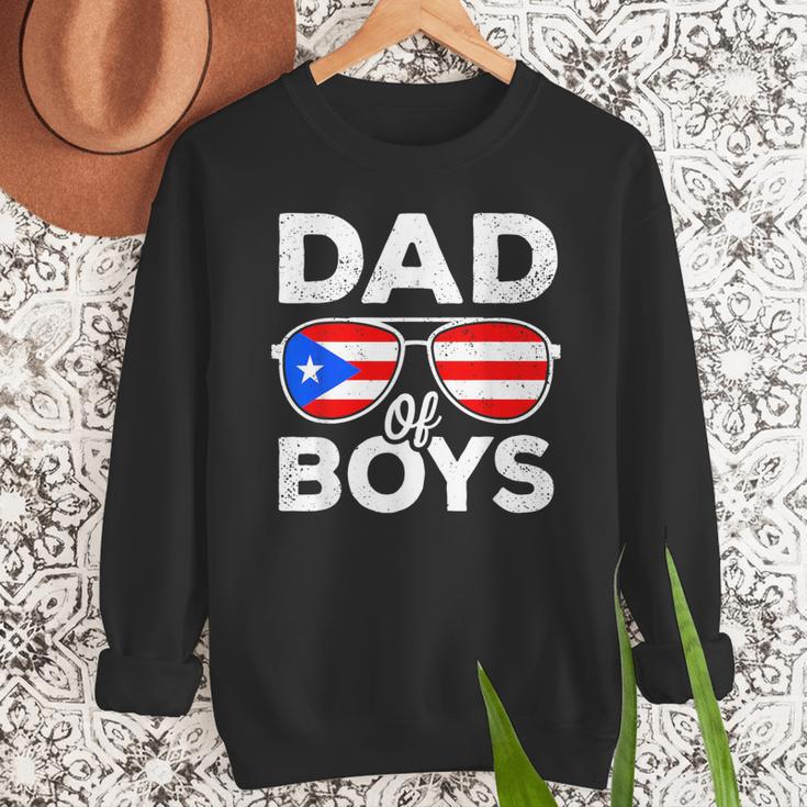Dad Of Boys Fathers Day Retro Puerto Rico Flag Boricua Dad Men Sweatshirt