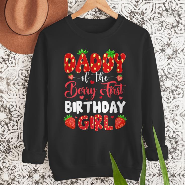 Daddy Of The Berry First Birthday Of Girl Strawberry Men Sweatshirt