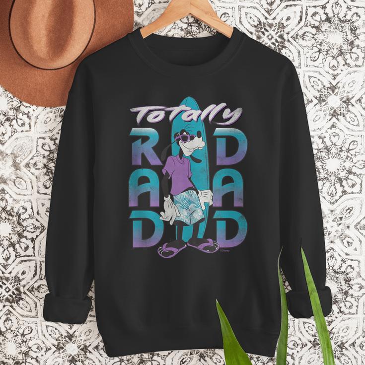 Disney Goofy Totally Rad Dad Father’s Day Surfing Distressed Men Sweatshirt