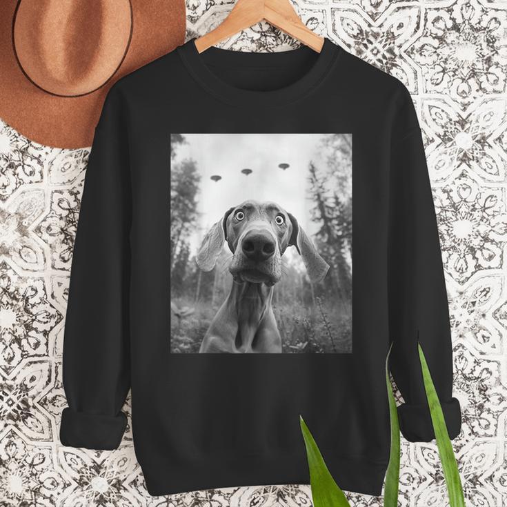 Dog Mom Dad Alien Selfie Weimaraner UFO For Men Women Men Sweatshirt