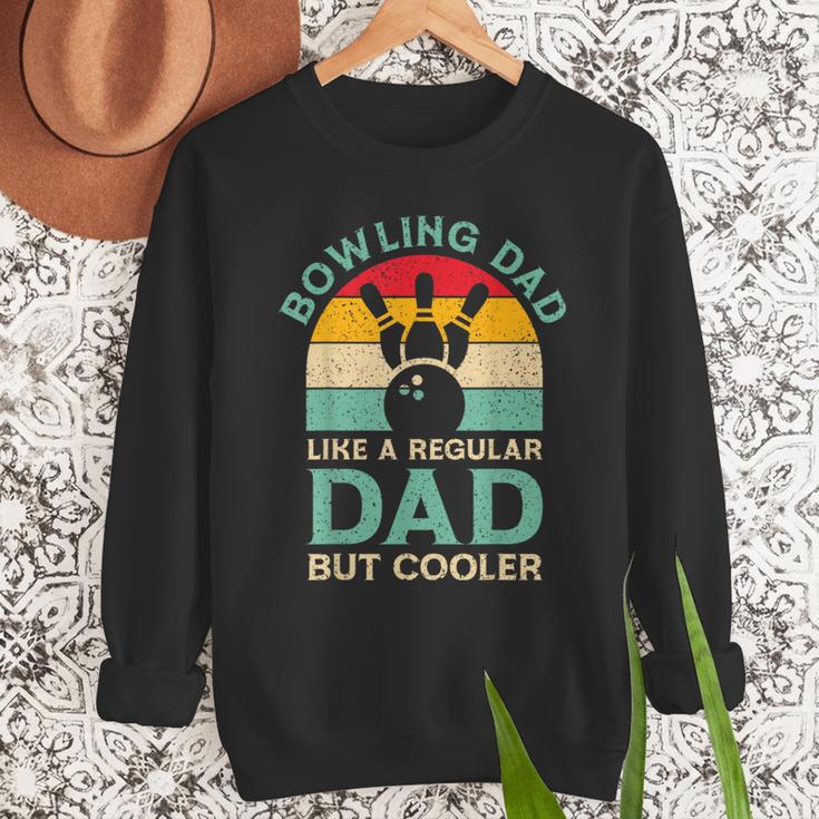 Fathers Day Bowling Dad For Bowling Player Dad Men Sweatshirt