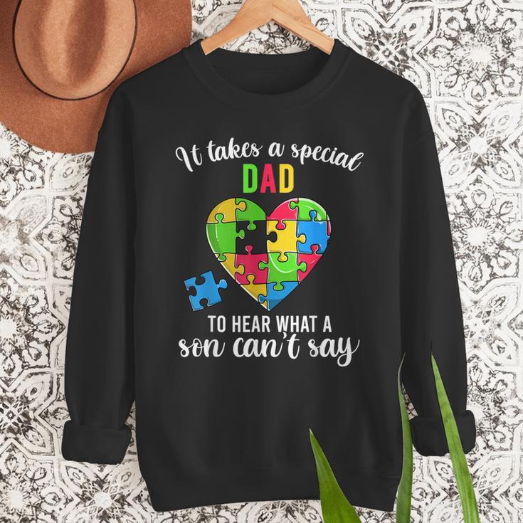 Fun Heart Puzzle Shirts Dad Autism Awareness Family Support Men Sweatshirt
