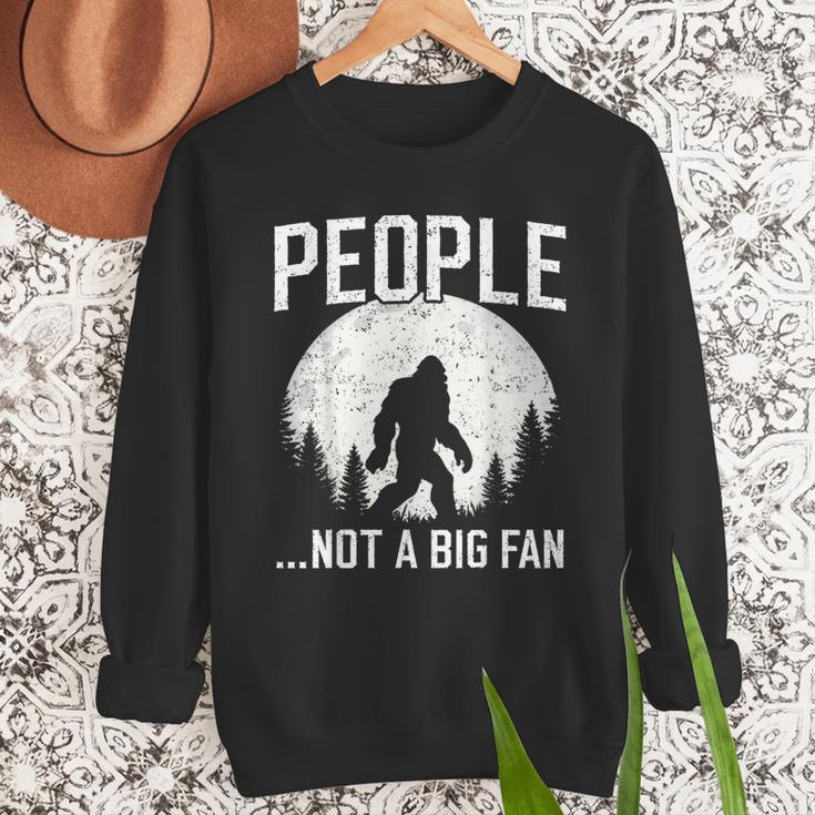Introvert Bigfoot People Not A Big Fan Dad Joke Men Sweatshirt