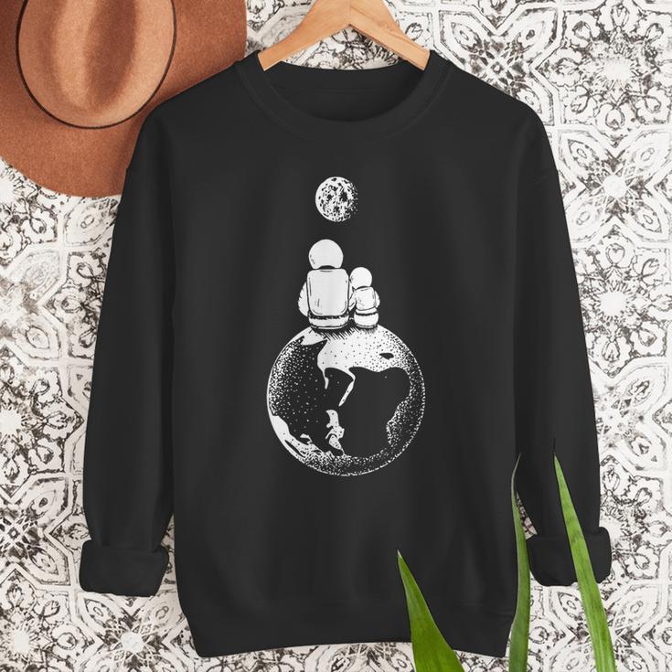 Moon And Astronaut Dad And Baby Space For Father's Day Men Sweatshirt