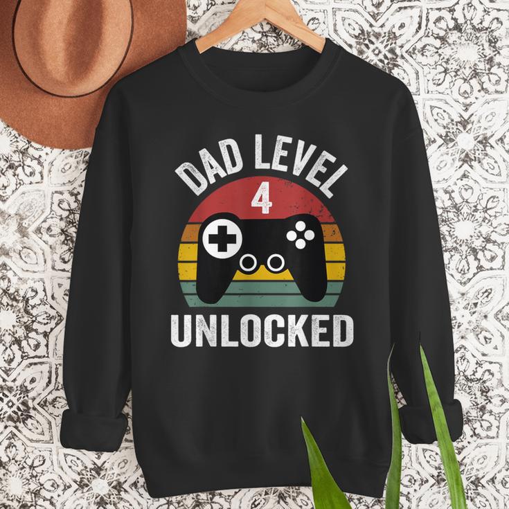 New Dad Shirt Dad Level 4 Unlocked For 4 Kids Gaming Men Sweatshirt