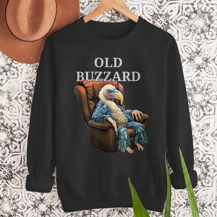 Old Buzzard Bird Old Man Grandpa Recliner Dads Joke Men Sweatshirt
