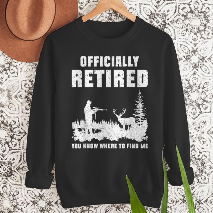 Retirement 2025 Retire Deer Hunting Retired For Dad Men Sweatshirt